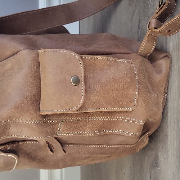 Roots Tribe Leather Back Pack - Picture 5 of 16